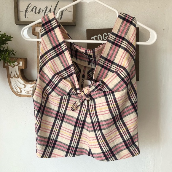 Crop Top - Picture 6 of 7